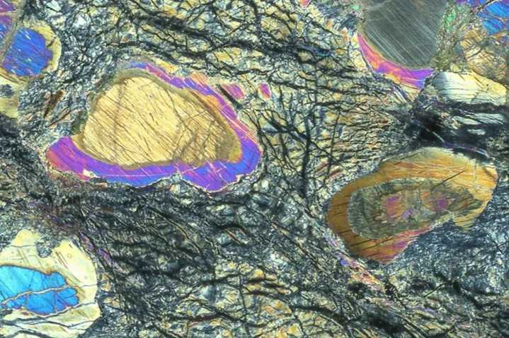 Scientists Drill Deep into Mantle, Obtain Deepest - ever Mantle Core Sample
